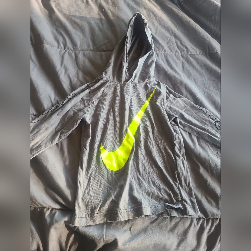 Boys Nike long-sleeve